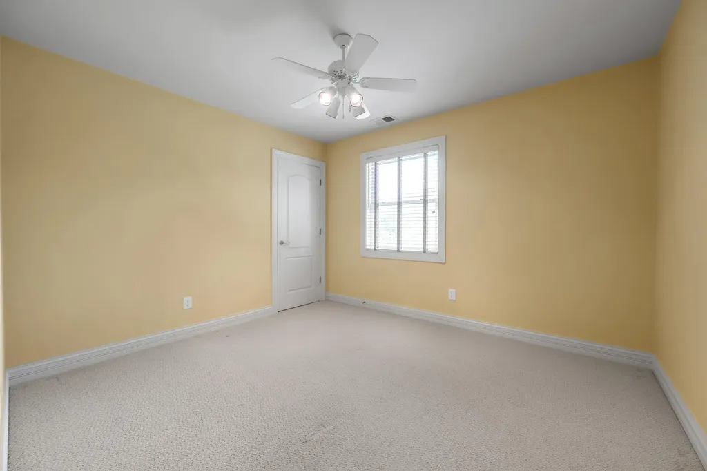 559 Gingermill Lane Lexington KY 40509