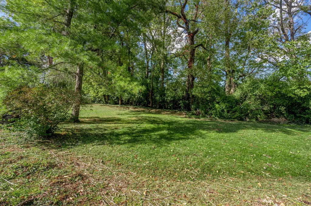 559 Gingermill Lane Lexington KY 40509