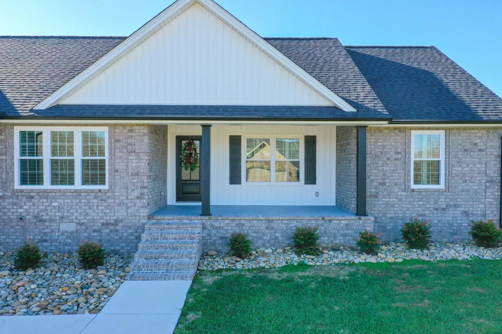 135 Jolynn Drive London KY 40744