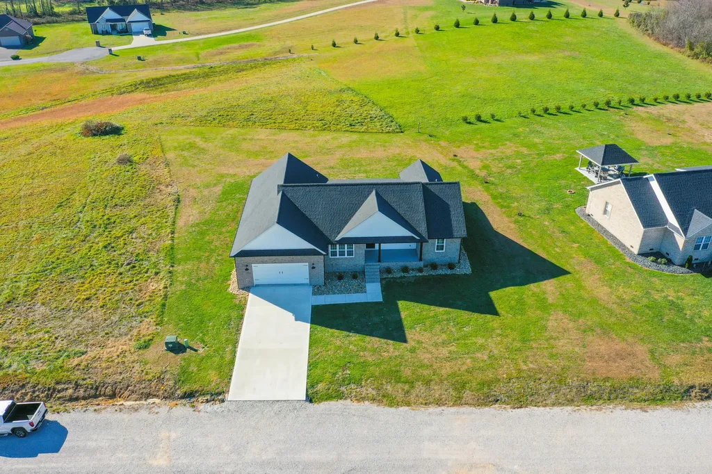 135 Jolynn Drive London KY 40744