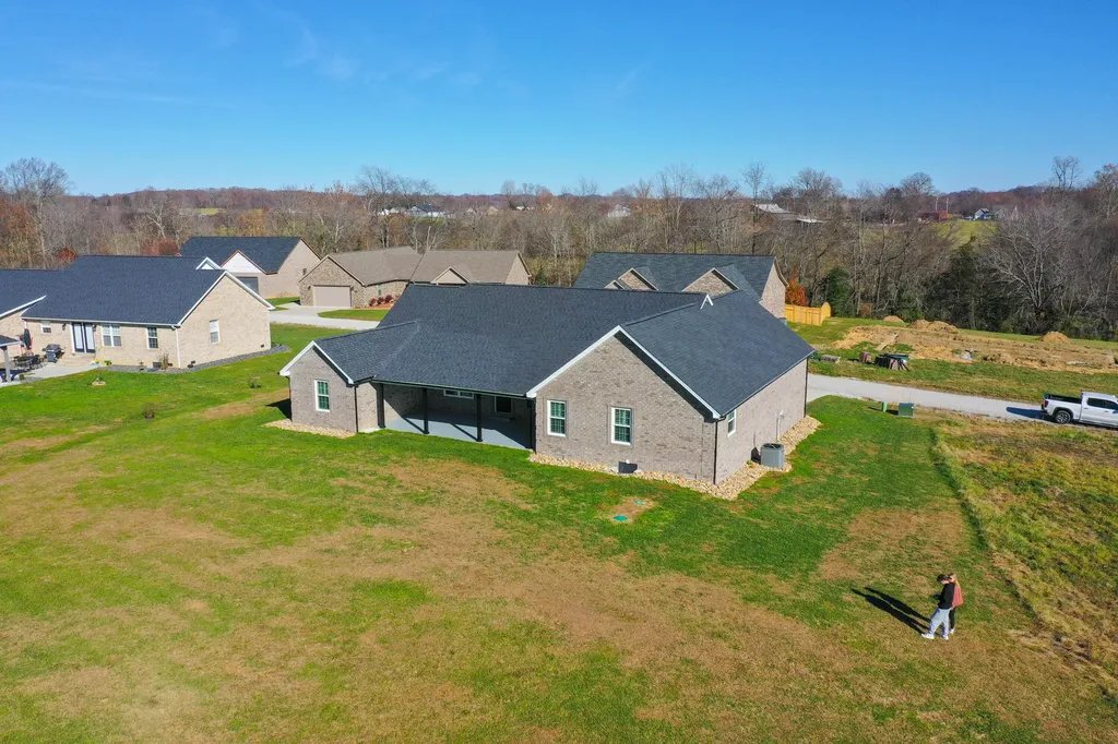 135 Jolynn Drive London KY 40744