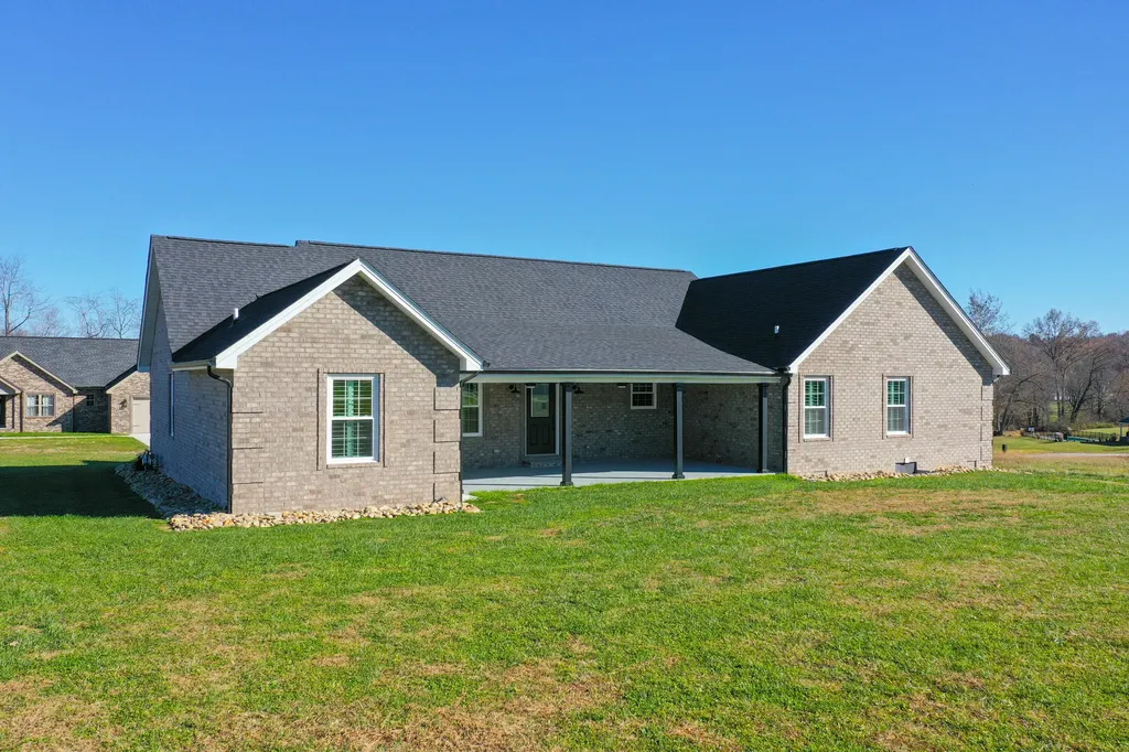 135 Jolynn Drive London KY 40744