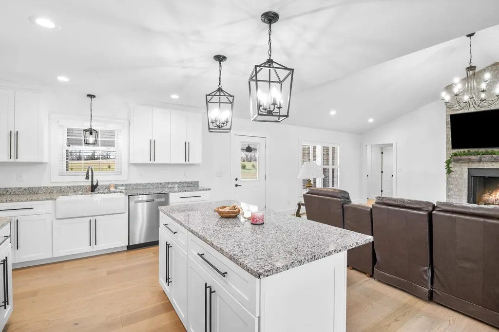 135 Jolynn Drive London KY 40744