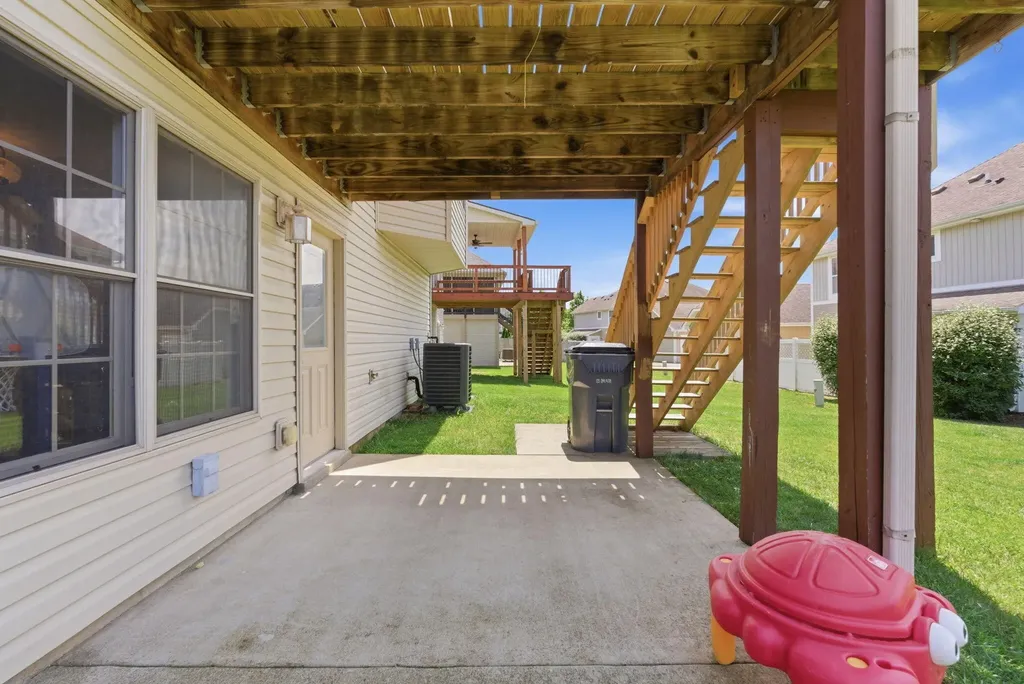 229 Gauley Lane Lexington KY 40511