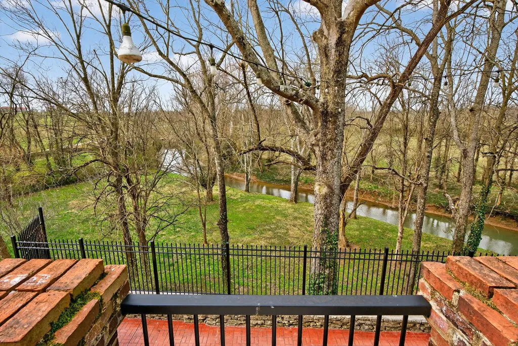 7919 Mt Sterling Road Winchester KY 40391