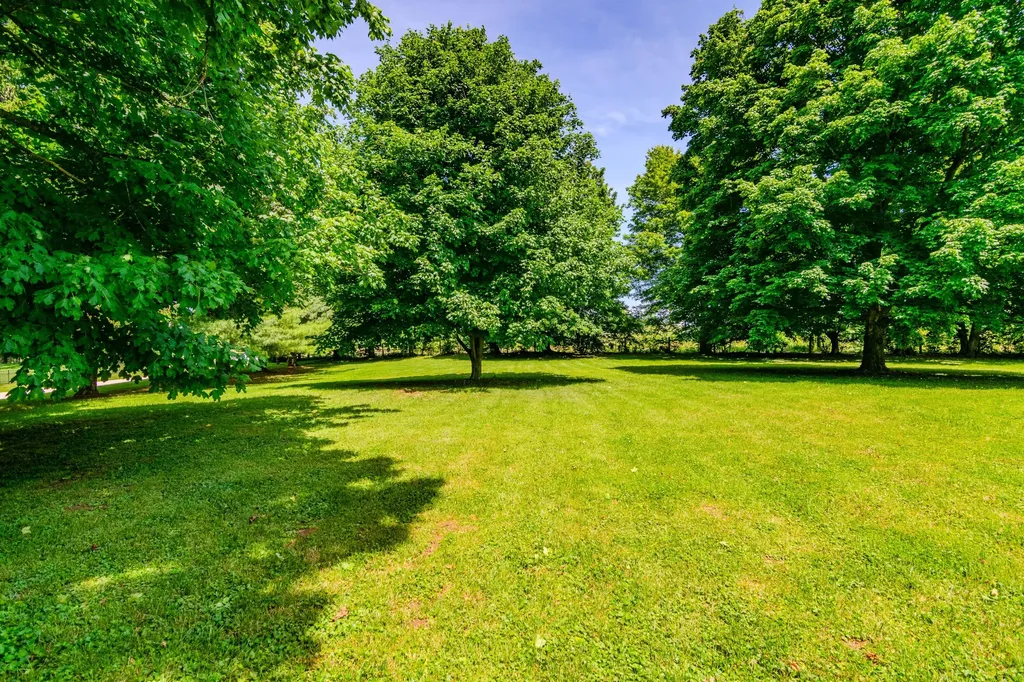 3095 Old Maysville Road Mt Sterling KY 40353