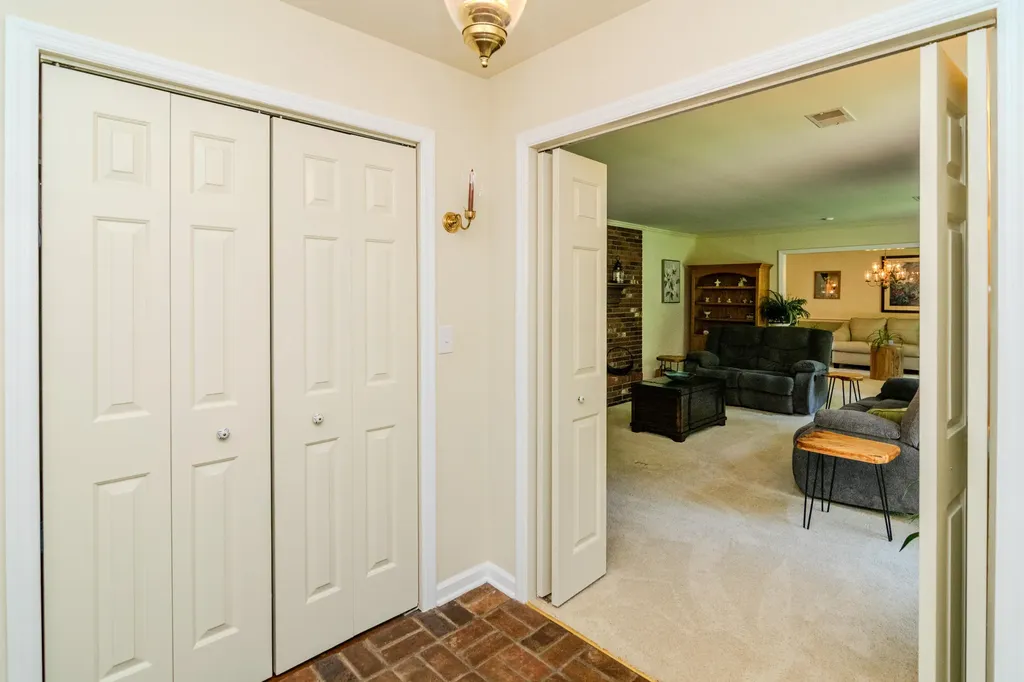 3095 Old Maysville Road Mt Sterling KY 40353