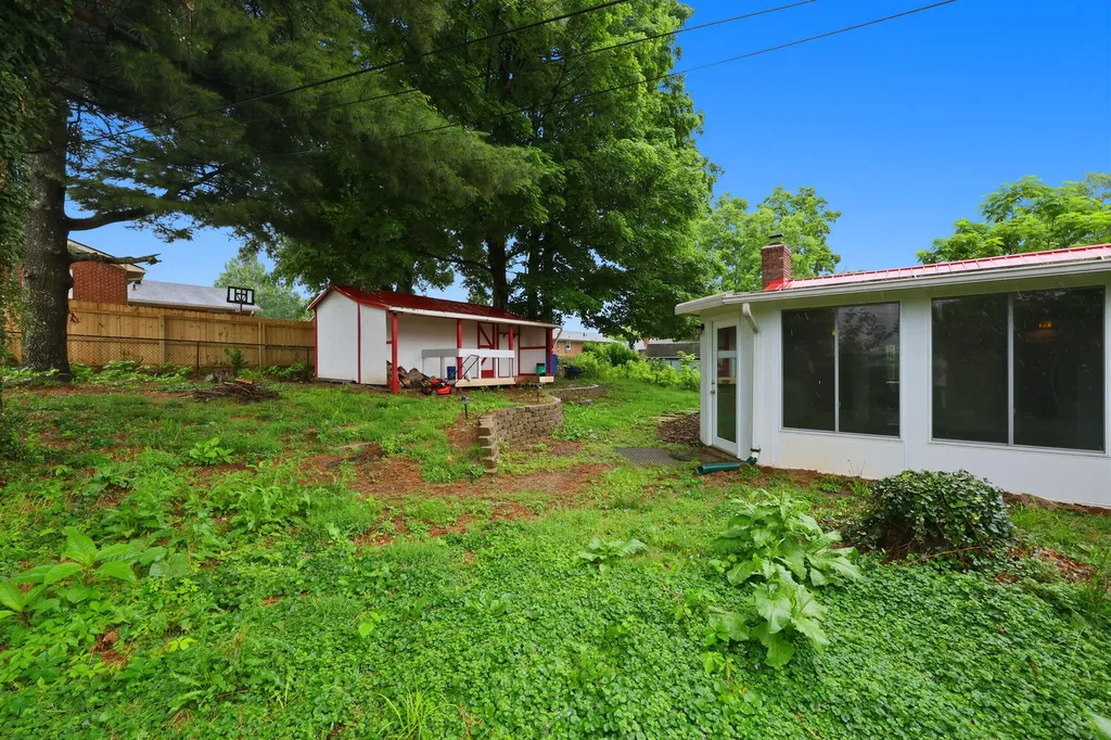 212 Sequoyah Trail Frankfort KY 40601