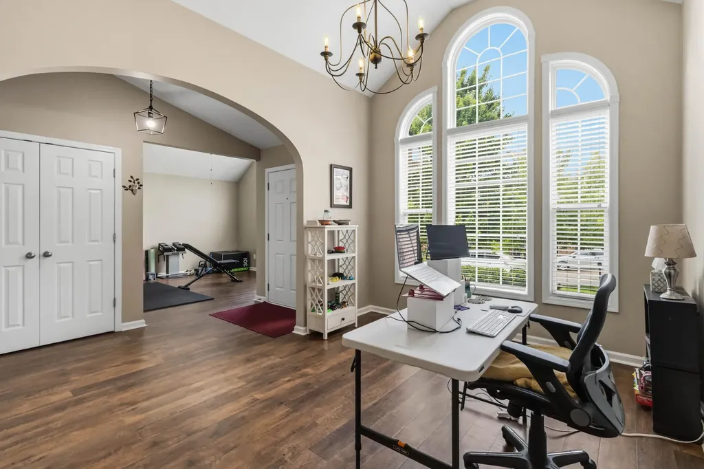 2820 Jenna Rest Lexington KY 40511