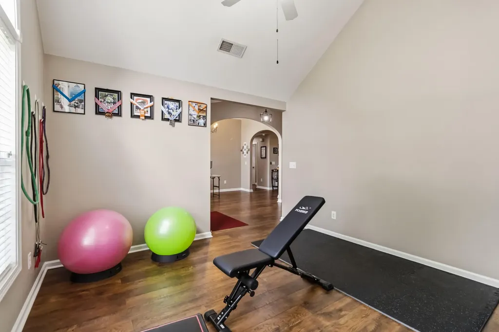 2820 Jenna Rest Lexington KY 40511