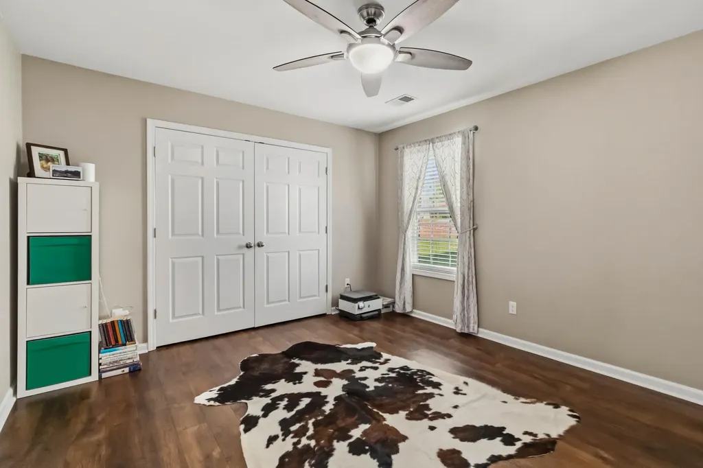 2820 Jenna Rest Lexington KY 40511
