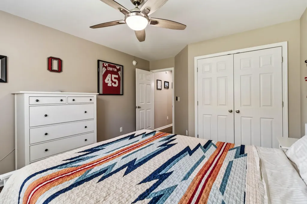 2820 Jenna Rest Lexington KY 40511