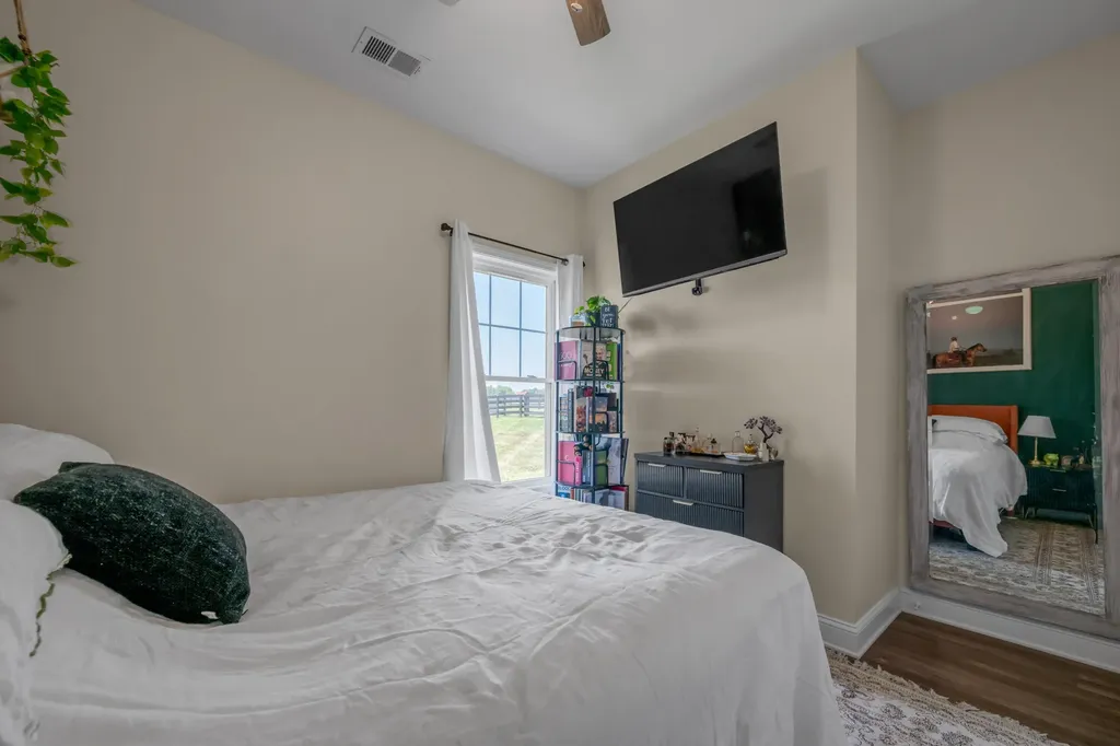595 Moores Mill Road Midway KY 40347