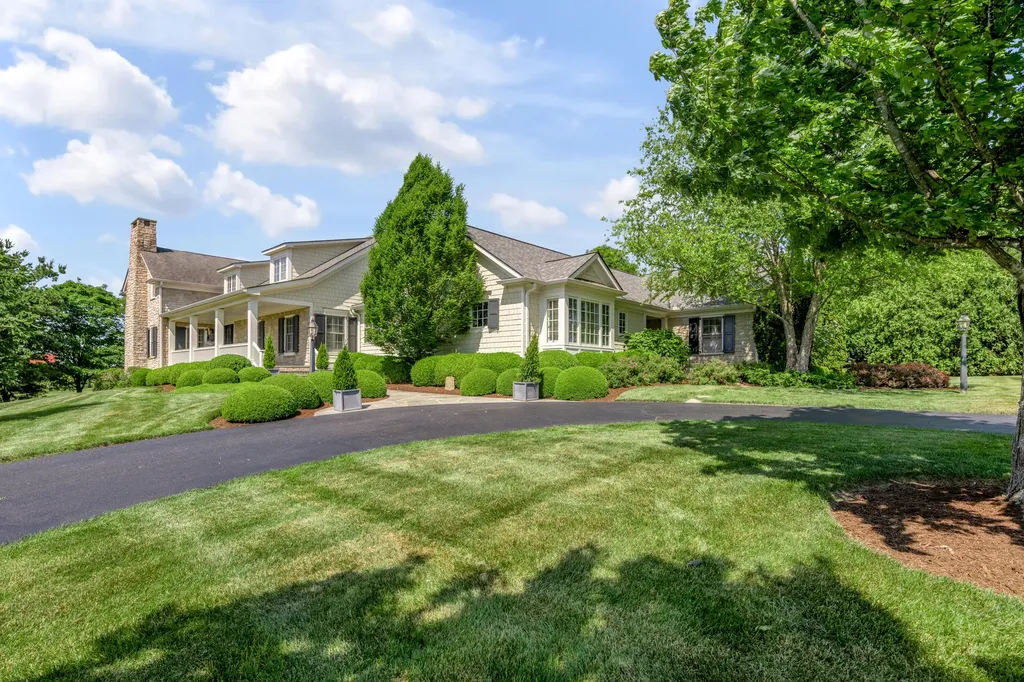 595 Moores Mill Road Midway KY 40347