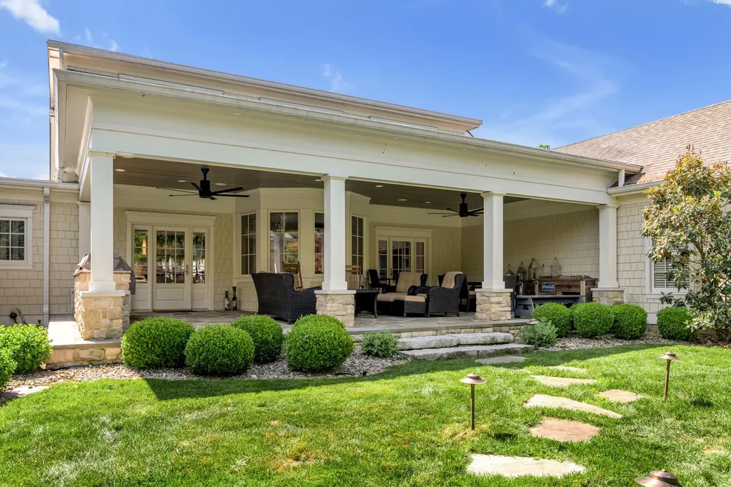 595 Moores Mill Road Midway KY 40347