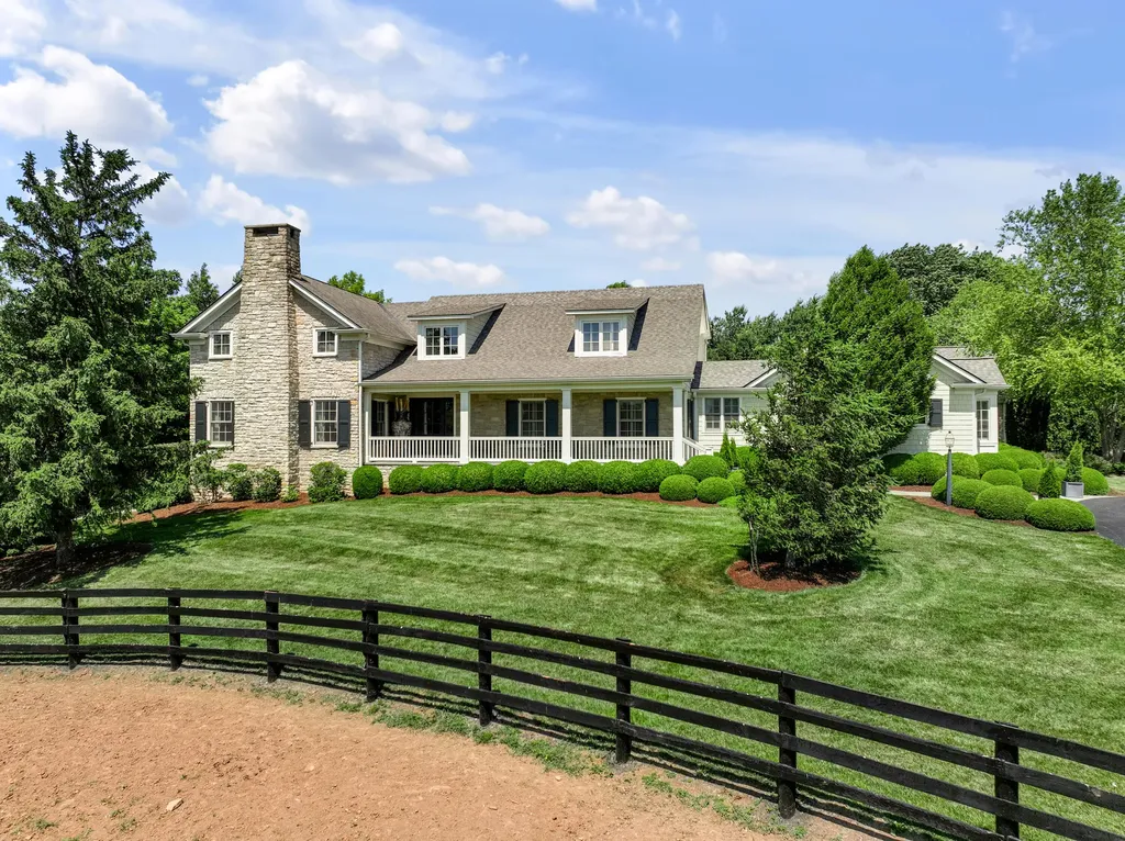 595 Moores Mill Road Midway KY 40347