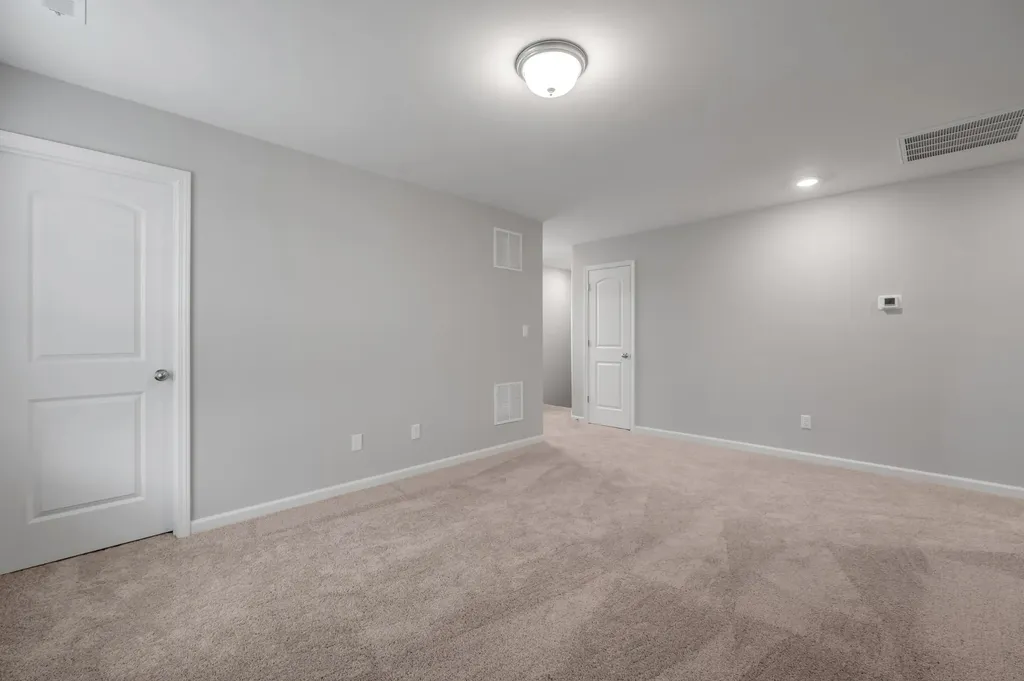 100 Linzi Way Paris KY 40361