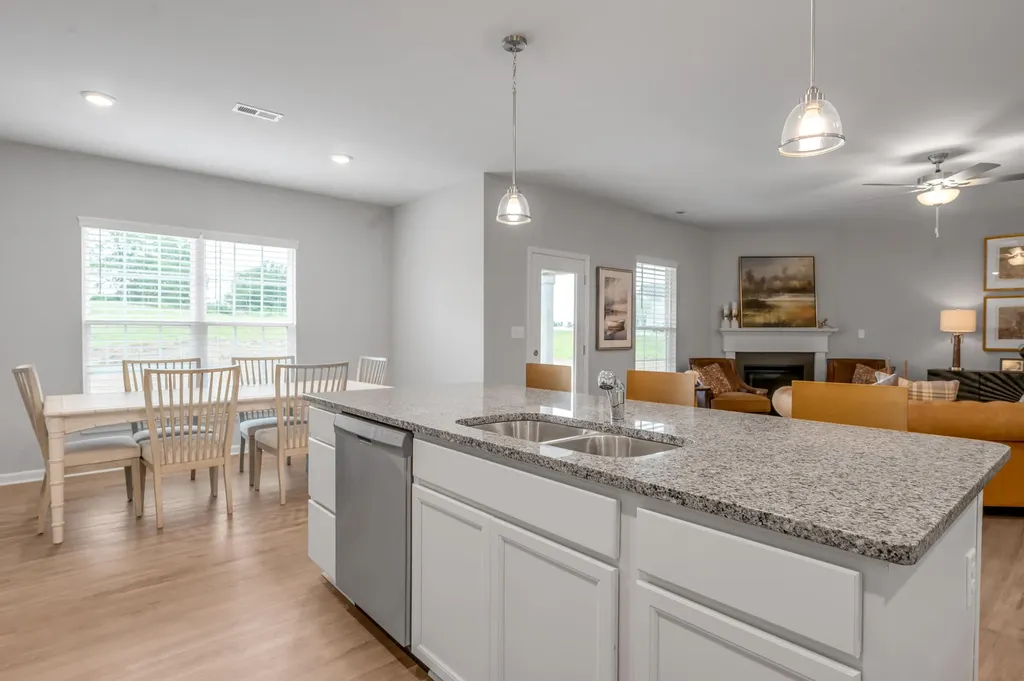 100 Linzi Way Paris KY 40361