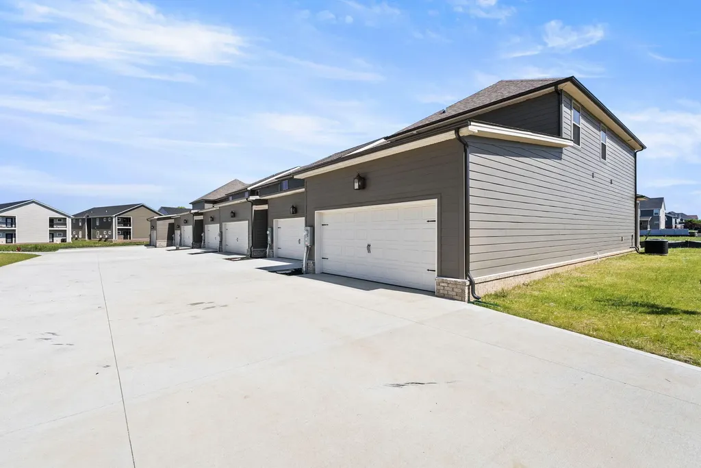 111 Blackberry Lane Georgetown KY 40324