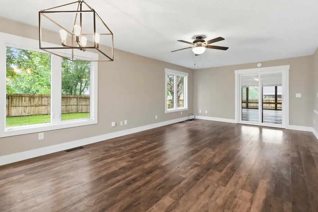 280 Southland Drive London KY 40744