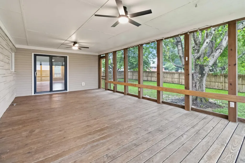 280 Southland Drive London KY 40744