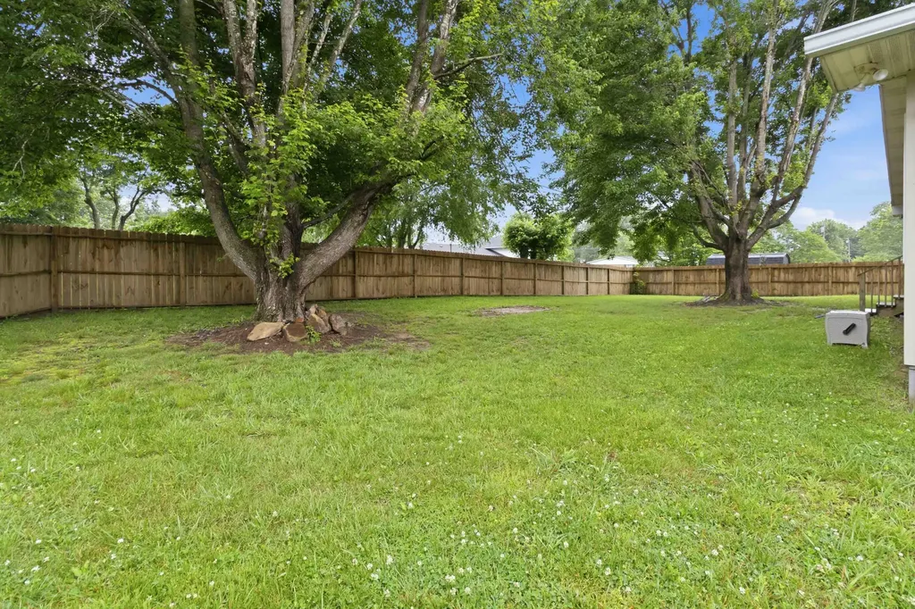 280 Southland Drive London KY 40744