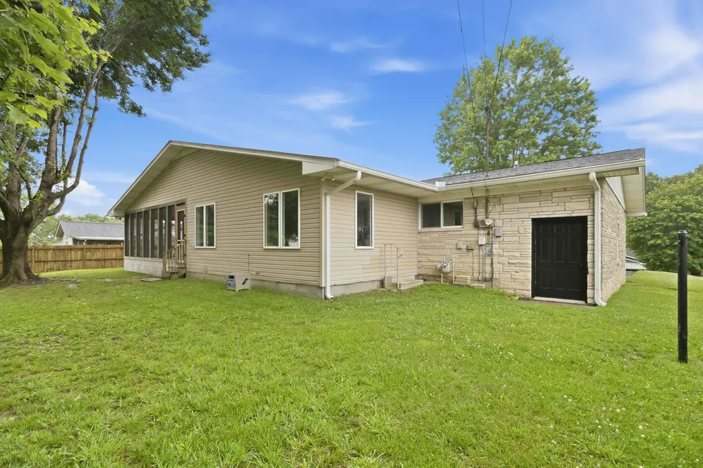 280 Southland Drive London KY 40744