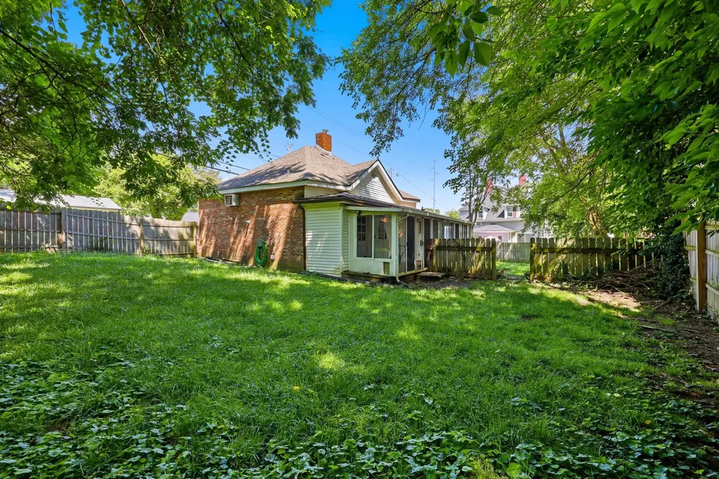 204 Moberly Avenue Richmond KY 40475