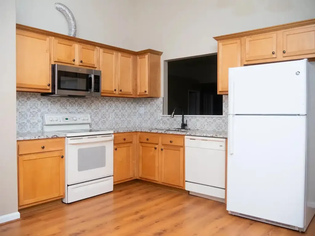 441 Mcconnells Trace Lexington KY 40511