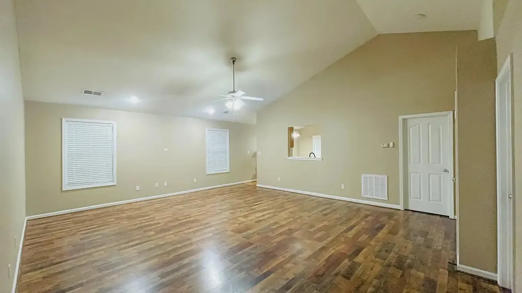 441 Mcconnells Trace Lexington KY 40511