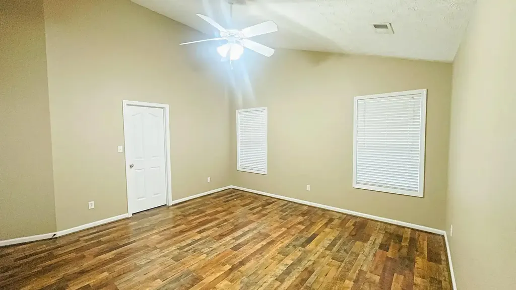 441 Mcconnells Trace Lexington KY 40511