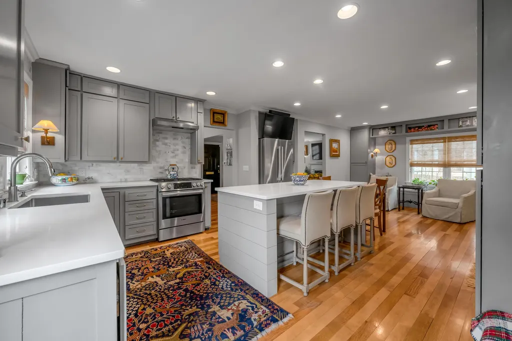 353 Cassidy Avenue Lexington KY 40502