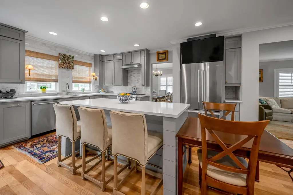 353 Cassidy Avenue Lexington KY 40502