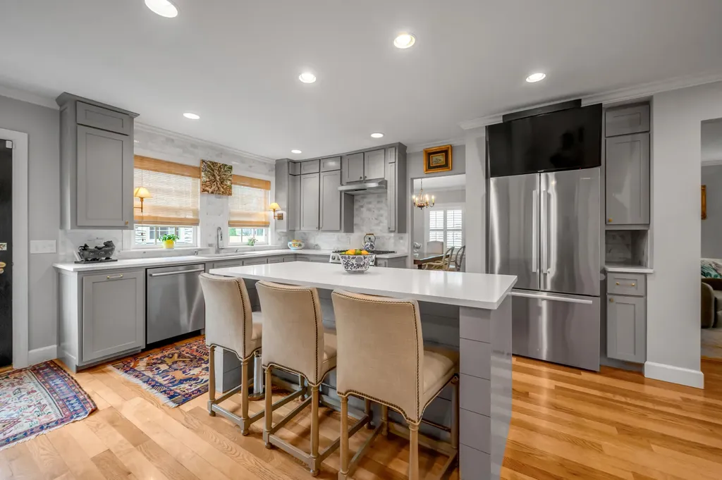 353 Cassidy Avenue Lexington KY 40502