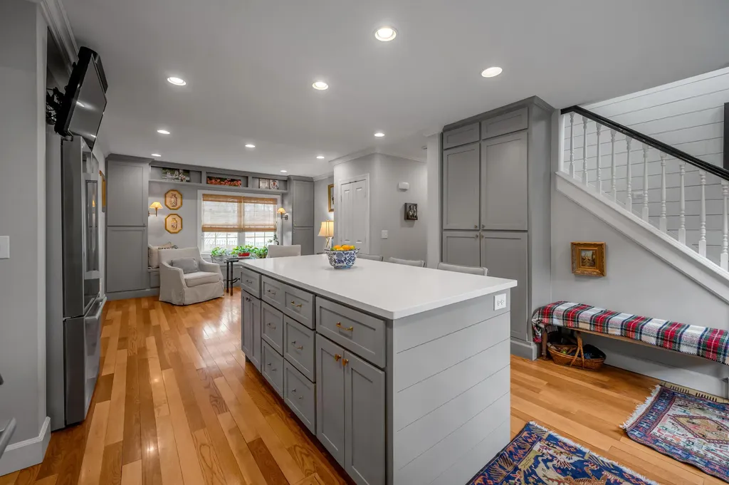 353 Cassidy Avenue Lexington KY 40502
