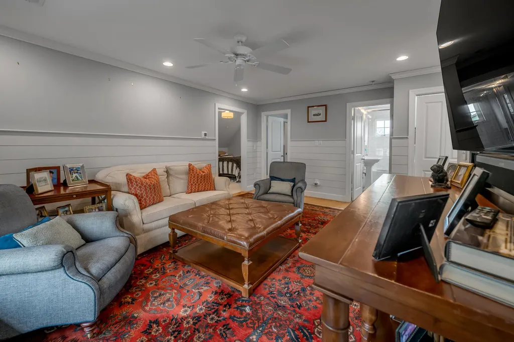 353 Cassidy Avenue Lexington KY 40502