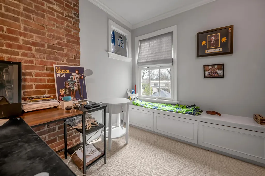 353 Cassidy Avenue Lexington KY 40502