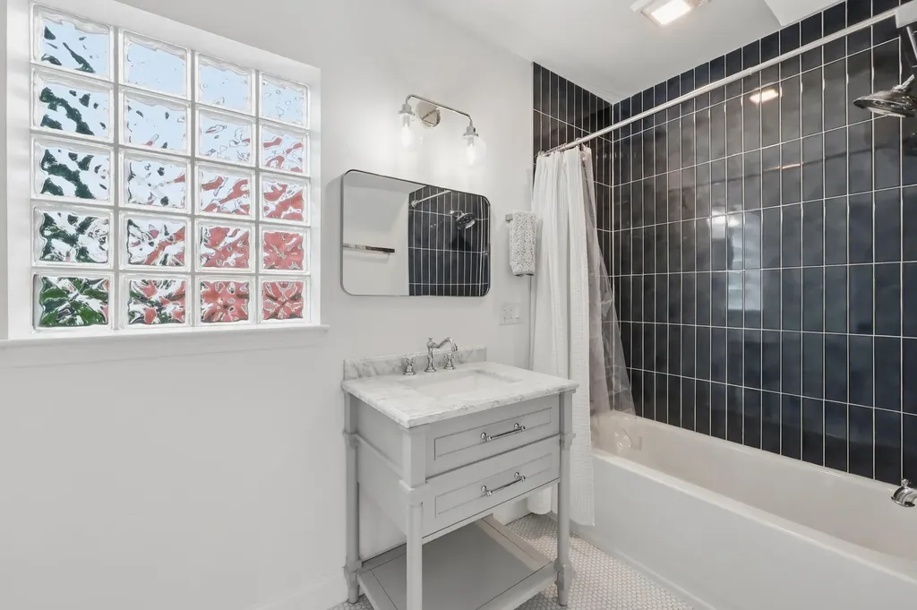 310 Cassidy Avenue Lexington KY 40502