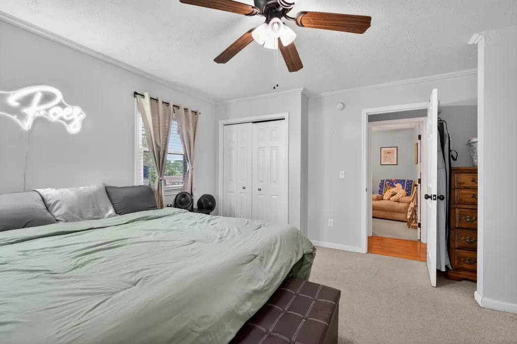 307 Castle Boulevard Paris KY 40361