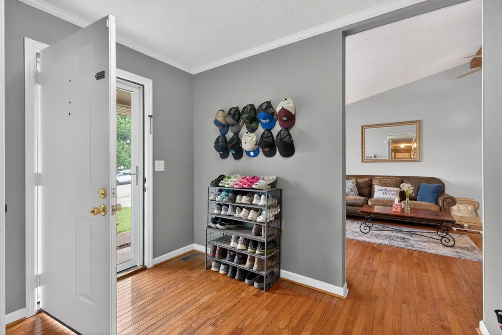 307 Castle Boulevard Paris KY 40361