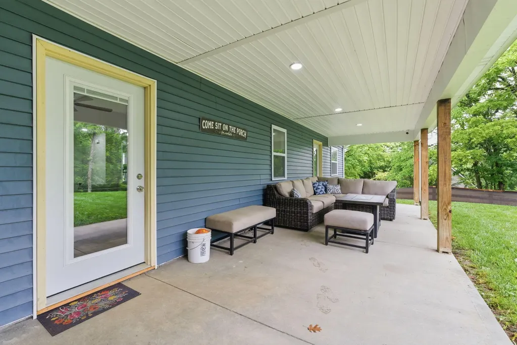 203 Mallard Point Drive Georgetown KY 40324