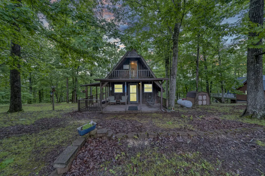 401 Turkey Ridge Road Wellington KY 40387