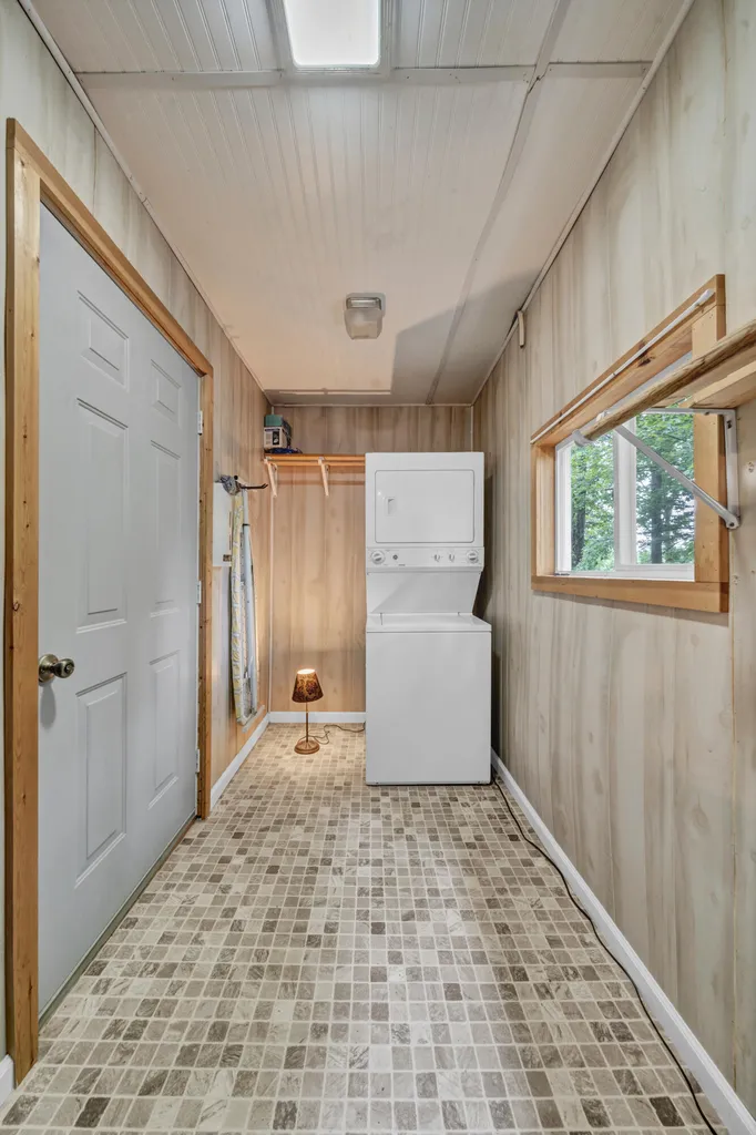 401 Turkey Ridge Road Wellington KY 40387