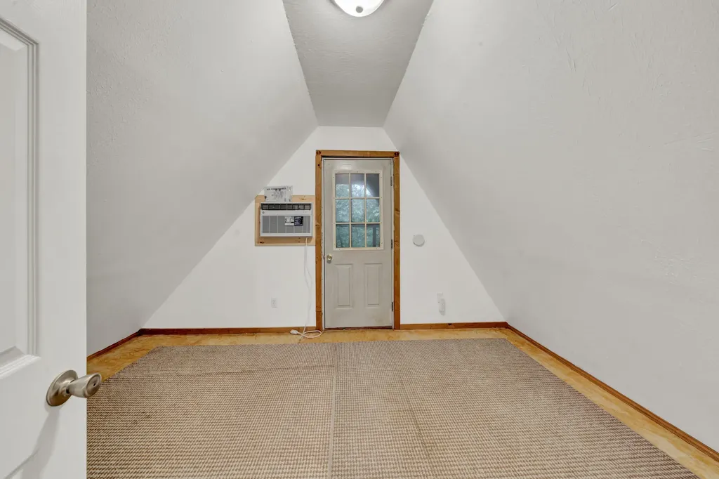 401 Turkey Ridge Road Wellington KY 40387