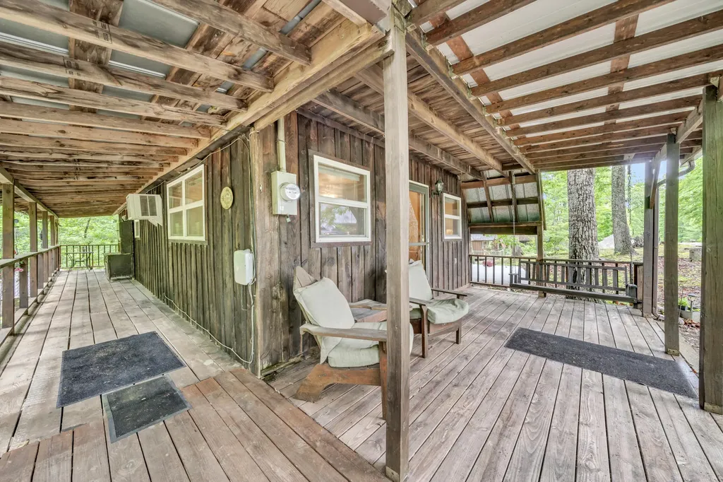 401 Turkey Ridge Road Wellington KY 40387