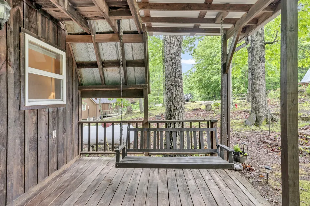 401 Turkey Ridge Road Wellington KY 40387