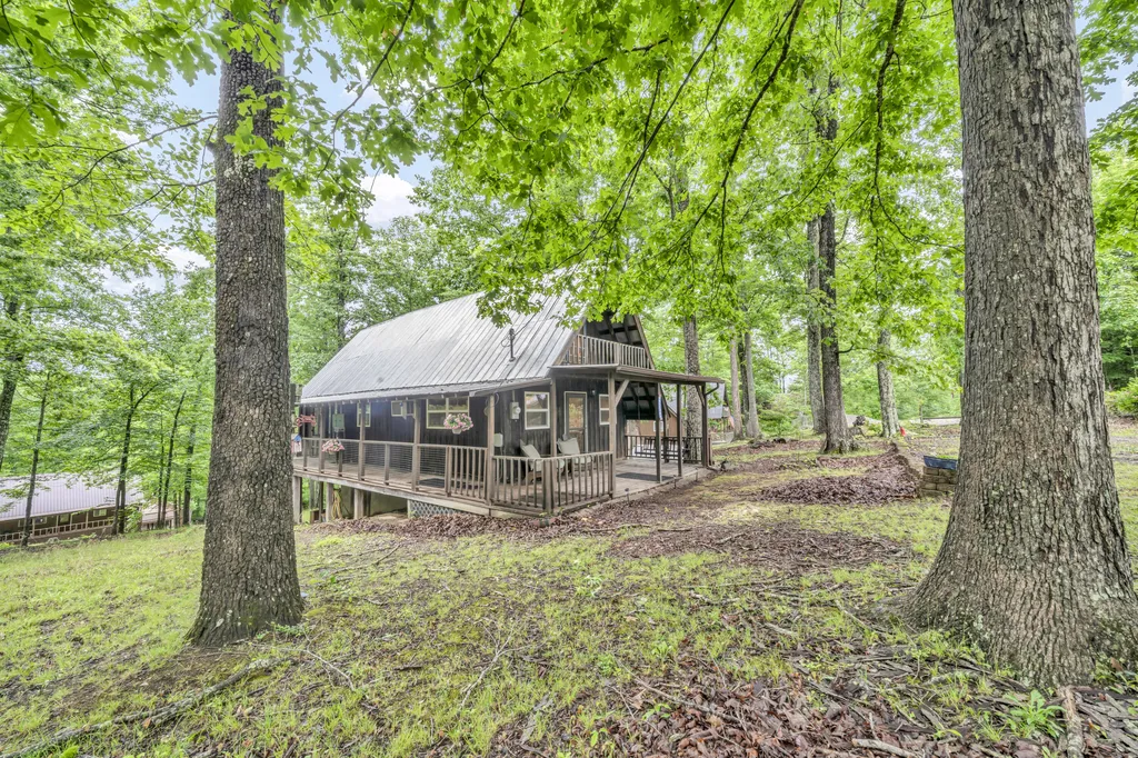 401 Turkey Ridge Road Wellington KY 40387