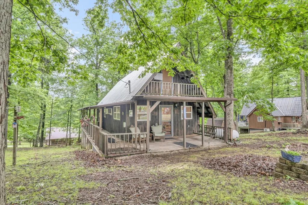 401 Turkey Ridge Road Wellington KY 40387