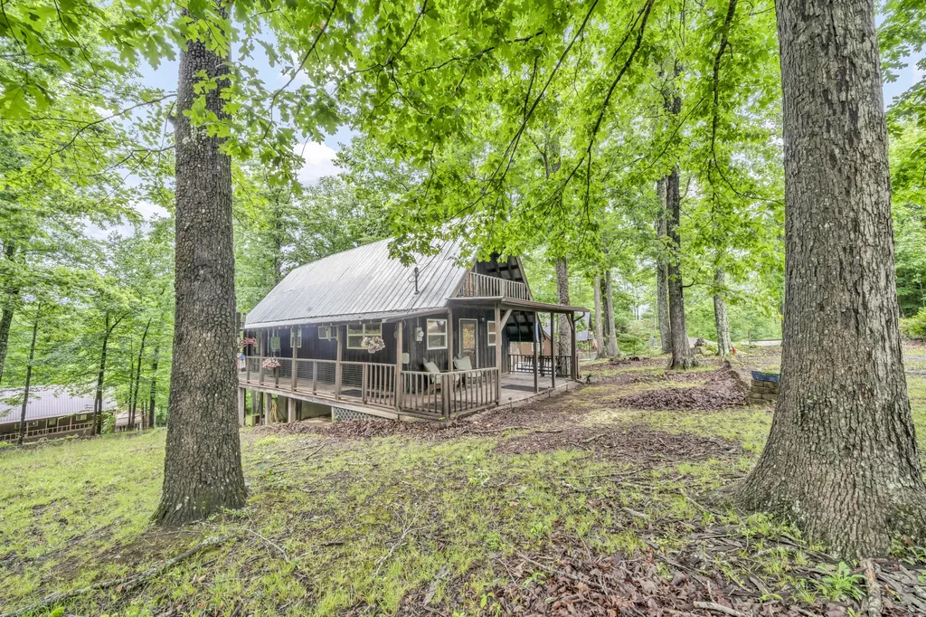 401 Turkey Ridge Road Wellington KY 40387