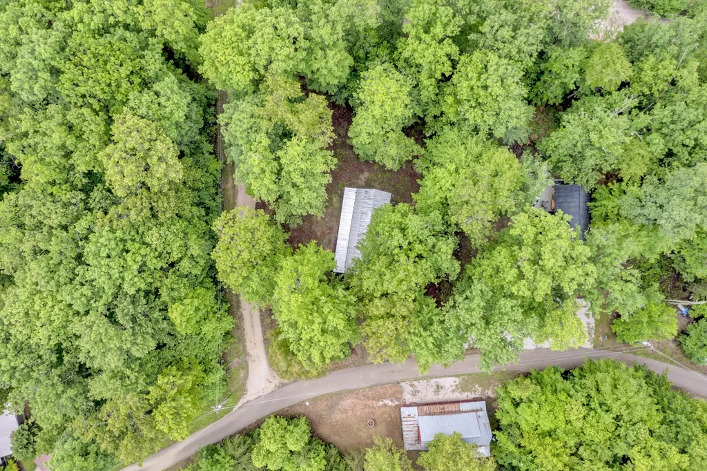 401 Turkey Ridge Road Wellington KY 40387